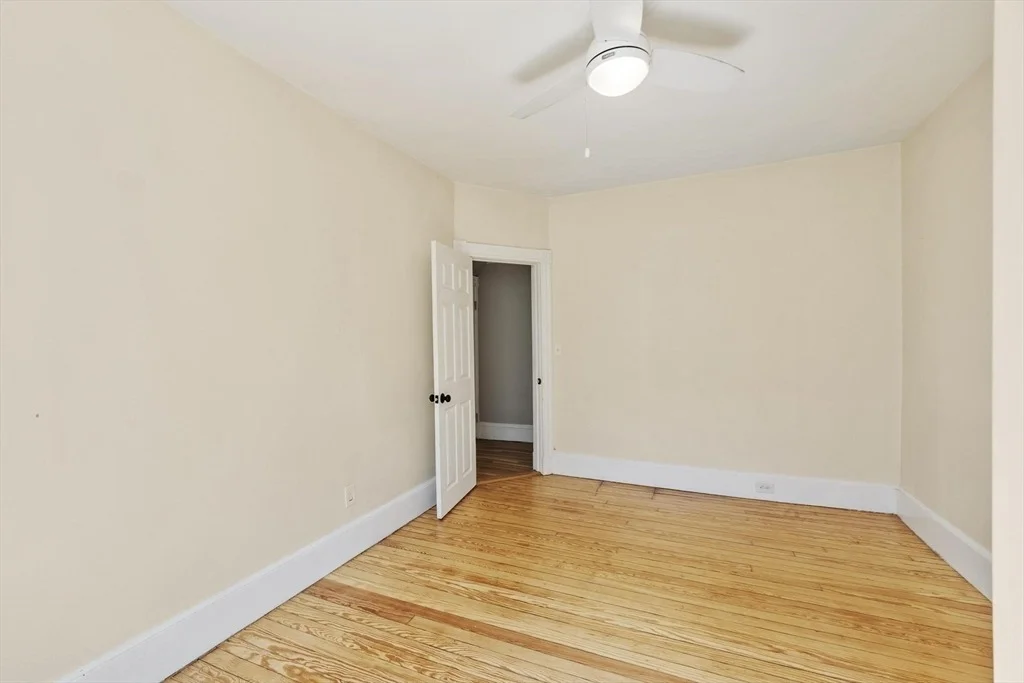 Photo of Unit 1 at 155 Maple St