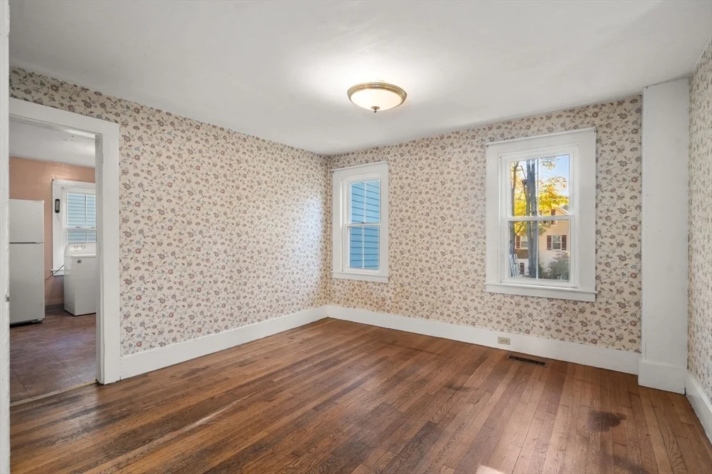 Photo of 16 Brooks Street