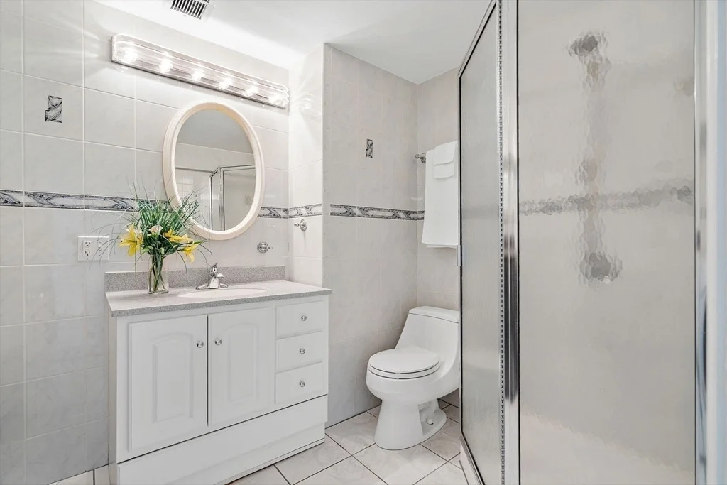 Photo of 39 Desimone Drive