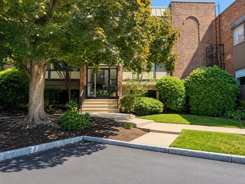 Photo of Unit 1 at 43 Angleside Drive