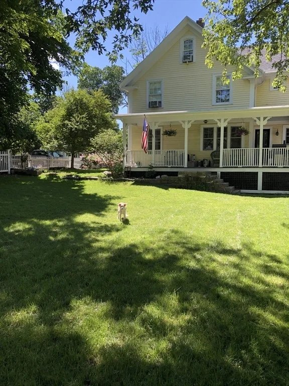Photo of 237 Granite St