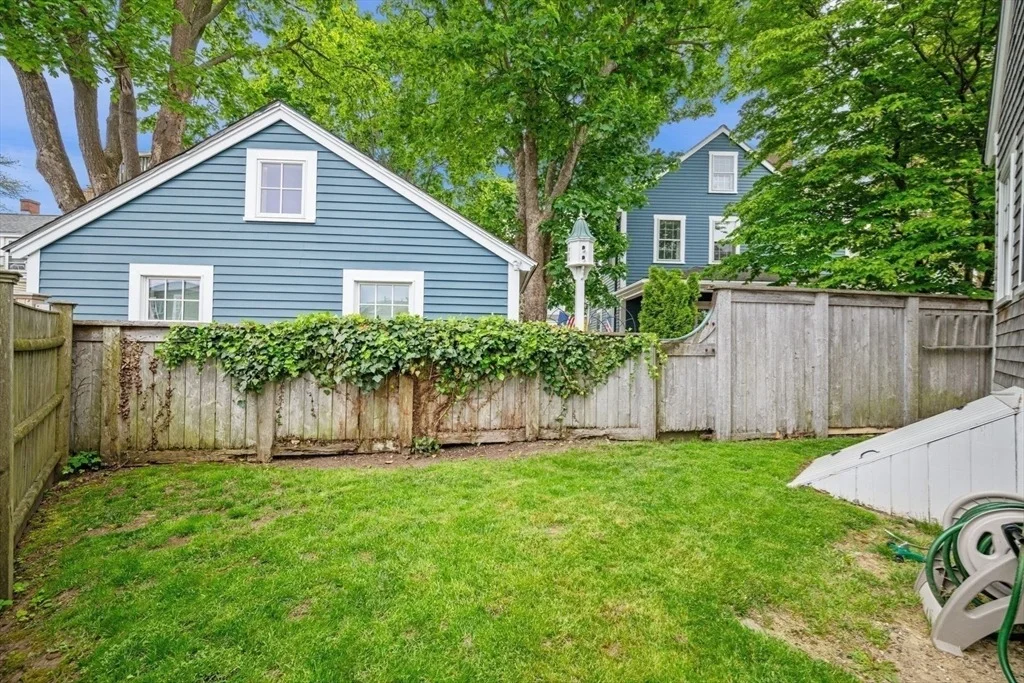 Photo of 31 Franklin St