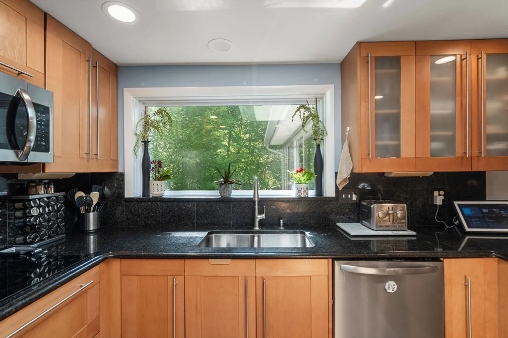 Photo of 170 Hudson Road