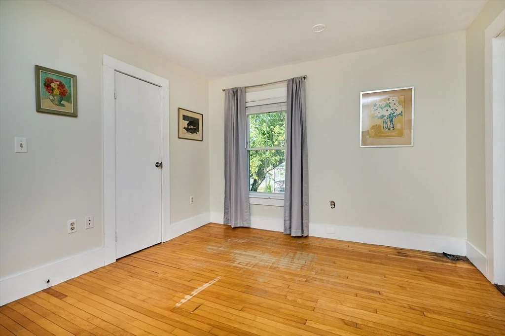 Photo of 14 River Street