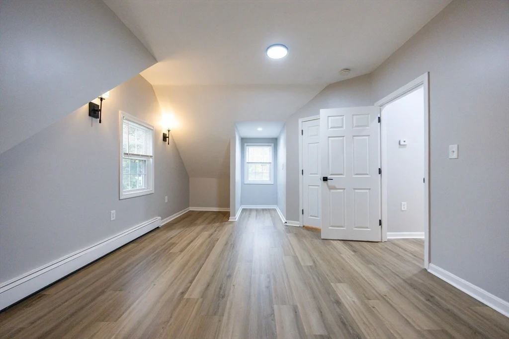 Photo of 66 Oak St