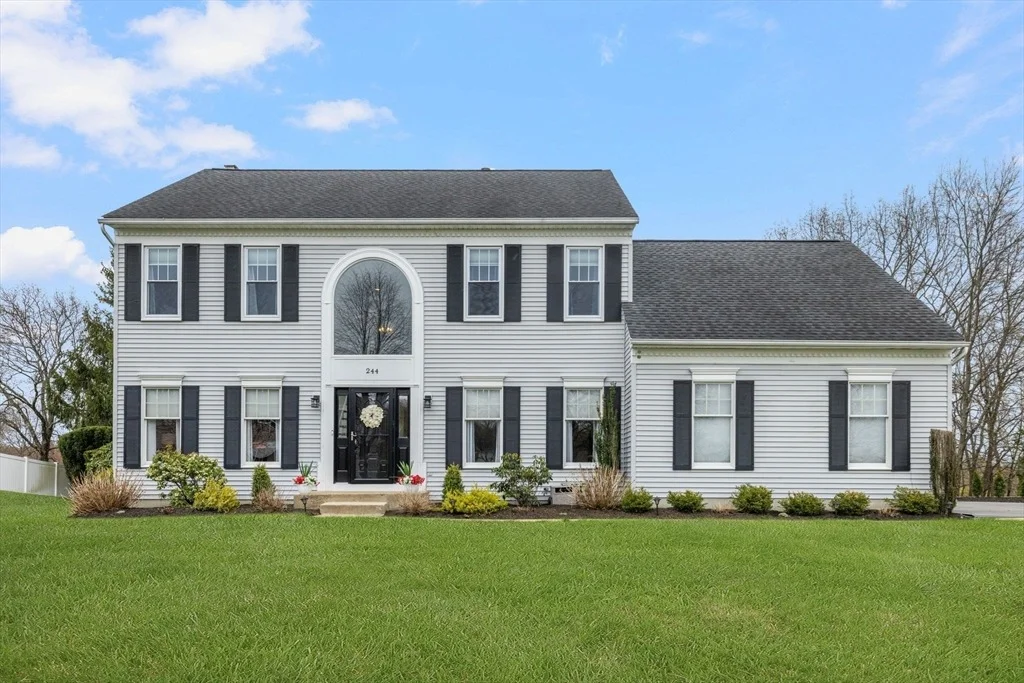 Photo of 244 Robert Rd