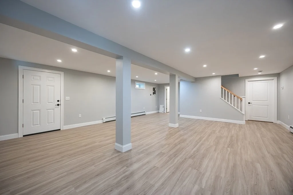 Photo of 4 Deerfield Road