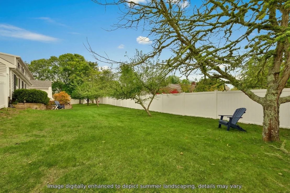 Photo of 7 Oxford Dr