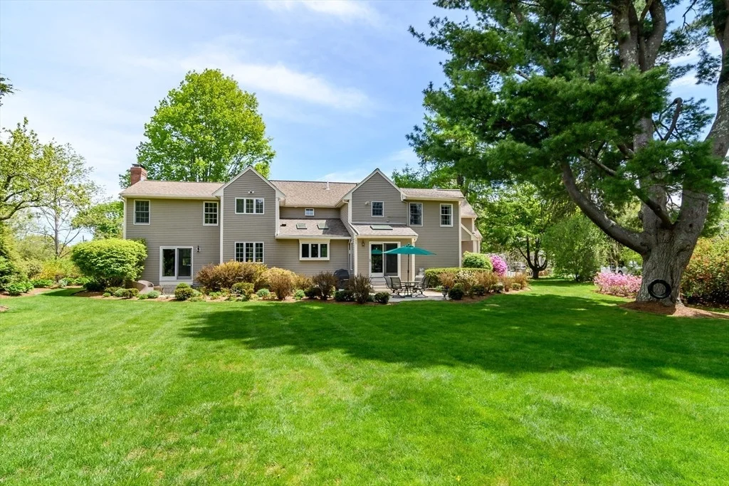 Photo of 17 Lancaster Drive