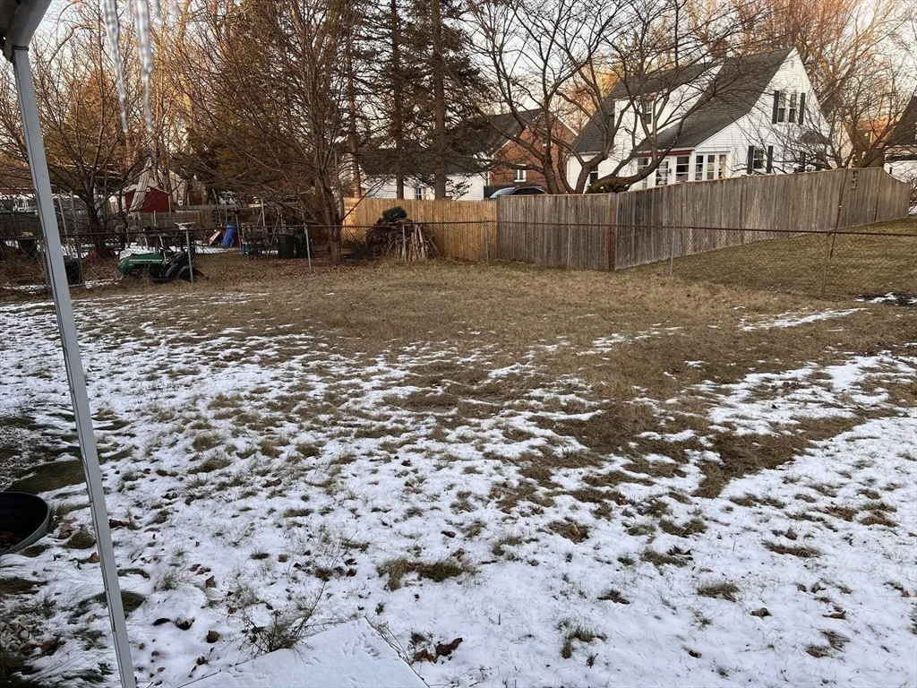 Photo of 281 Roosevelt Ave