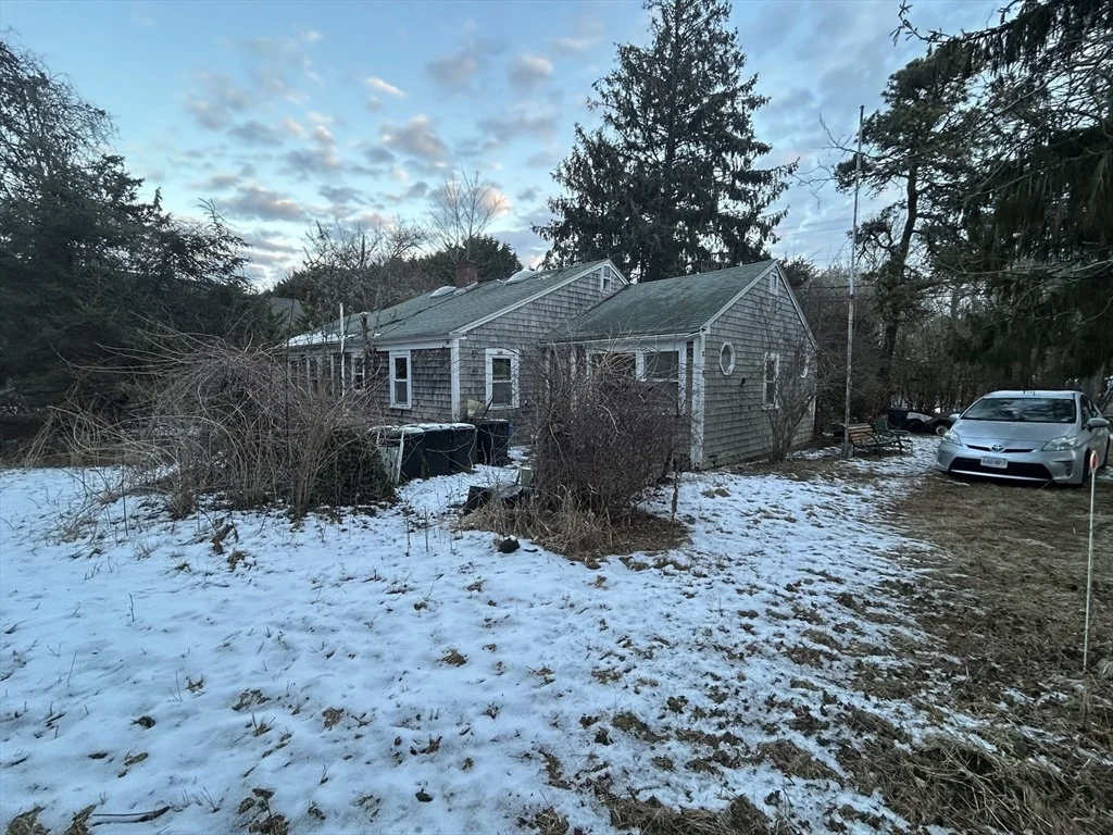 Photo of 1805 Main St