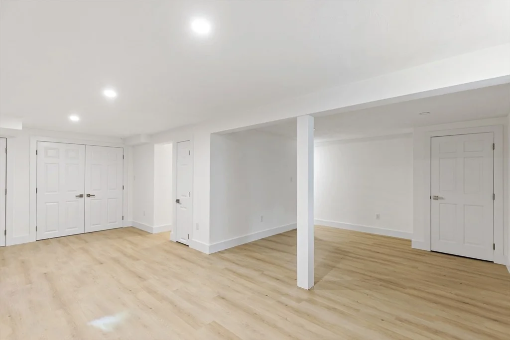 Photo of 59 Tupper Ave