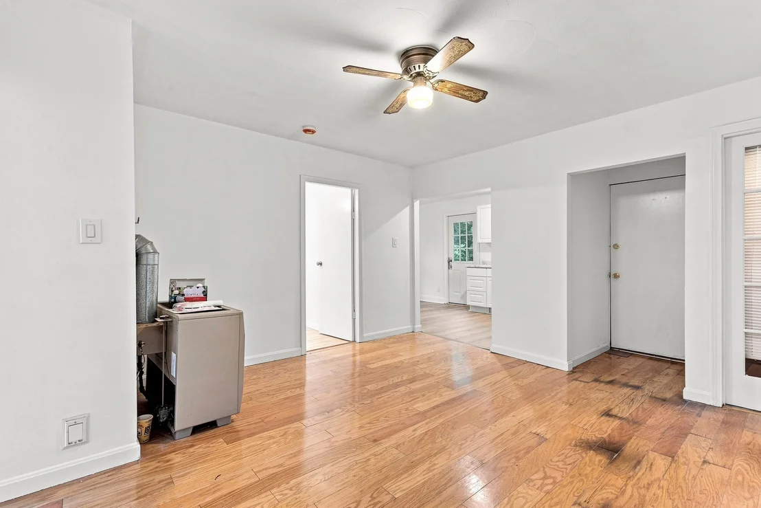 Photo of 650 Third