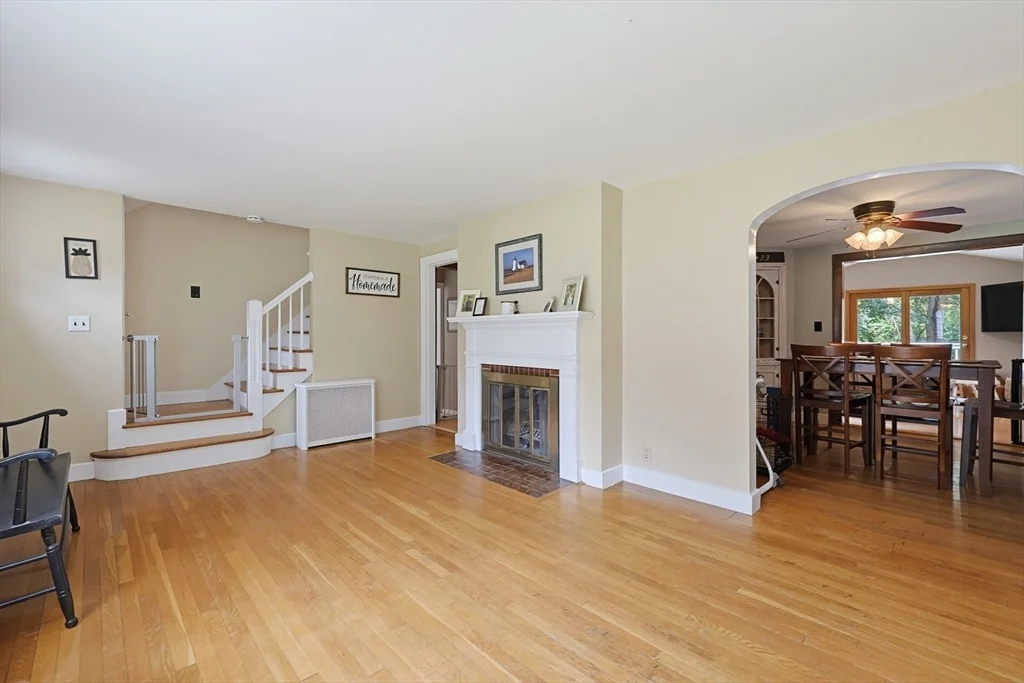 Photo of 4 Loring St