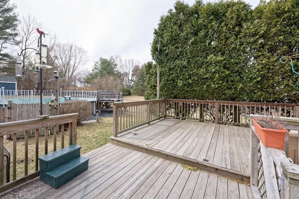 Photo of 415 Dailey Dr