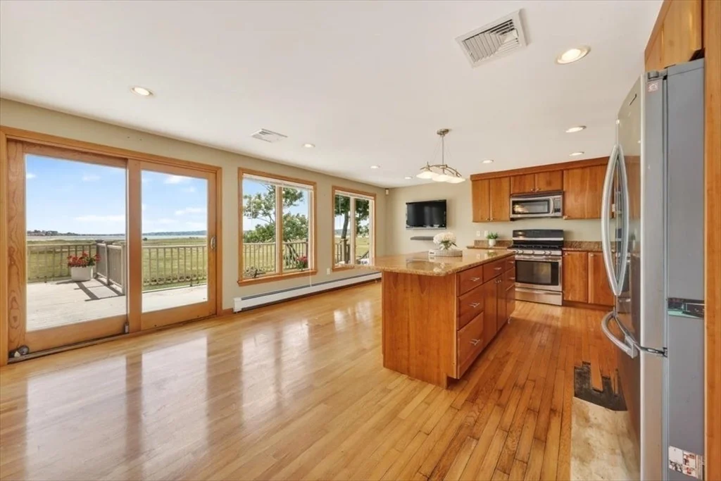 Photo of 79 Collier Rd