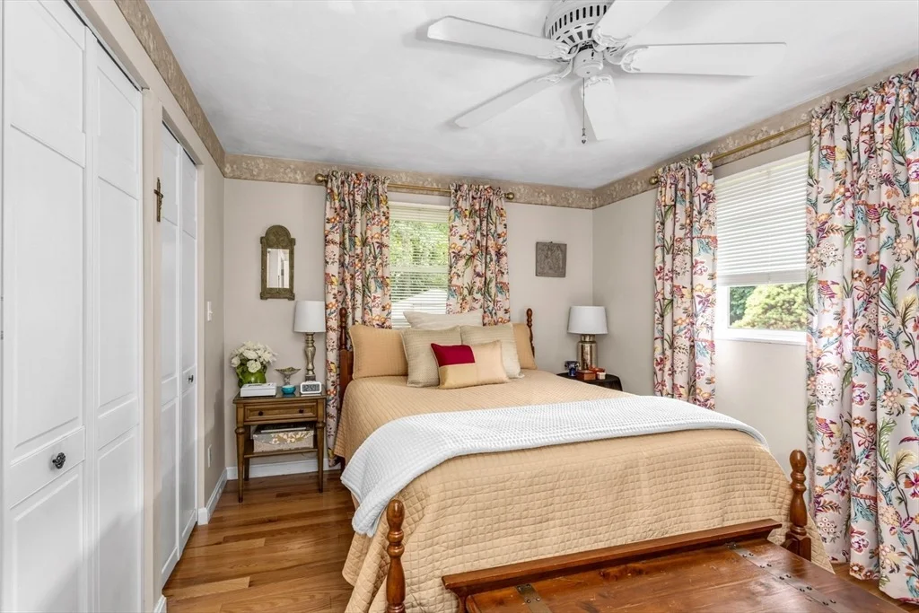 Photo of 232 Bates Rd