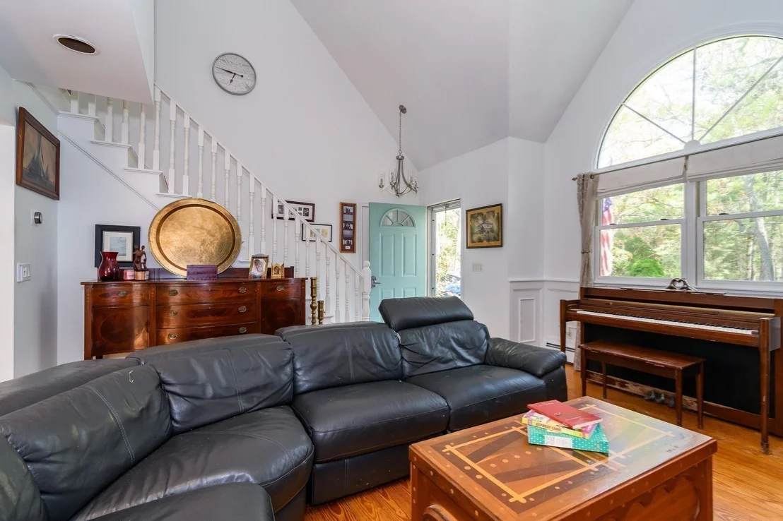 Photo of 191 James Cir