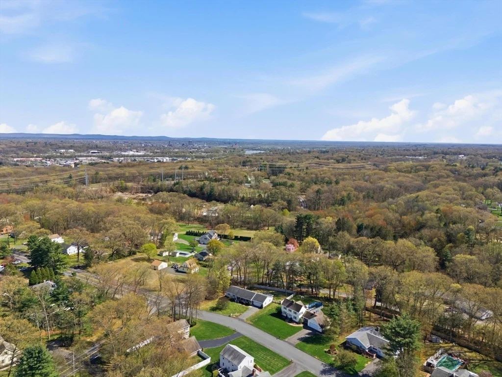 Photo of 9 Jennifer Dr