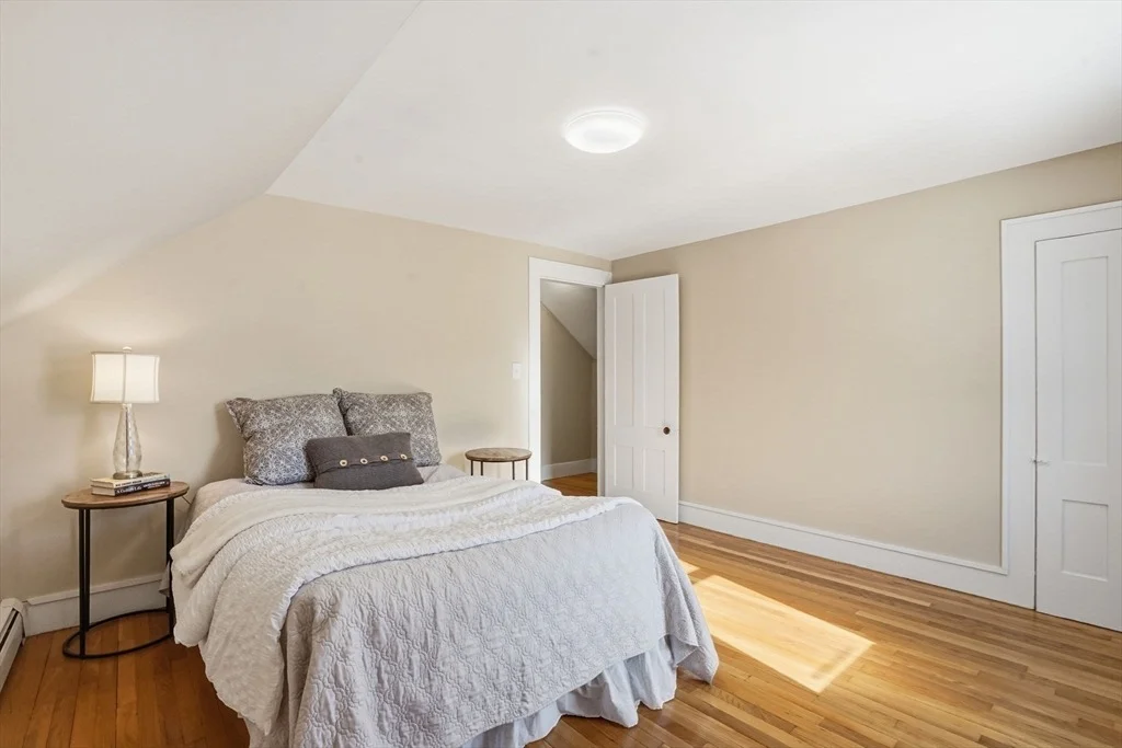 Photo of 54 Bourne St