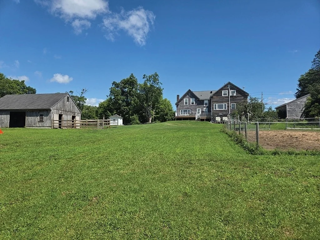 Photo of 777 Ridge Rd