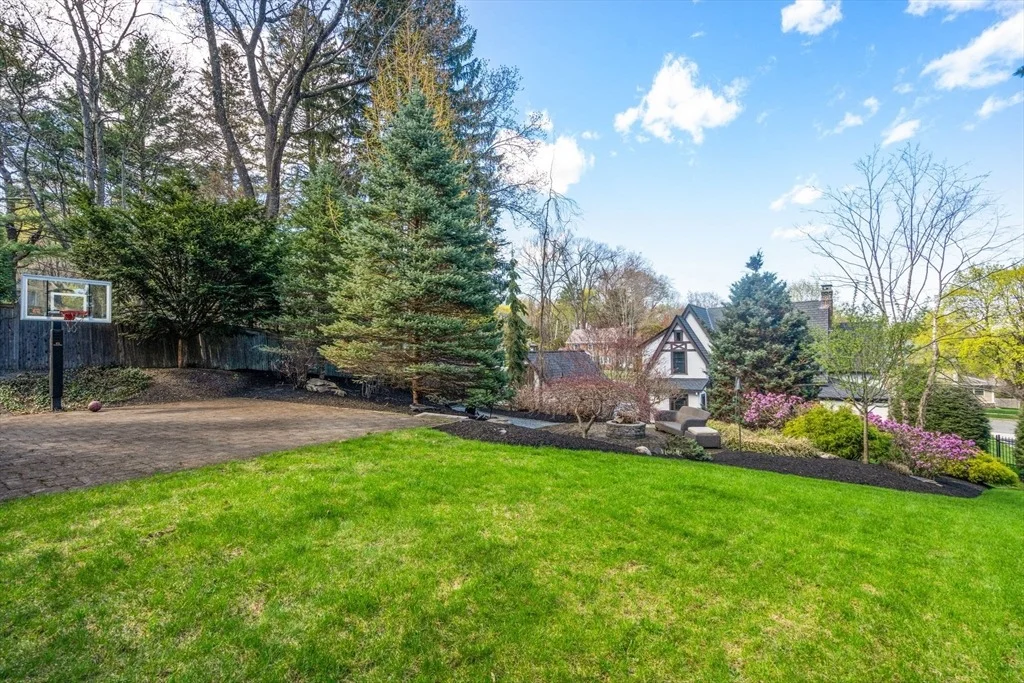 Photo of 19 Hancock Hill Dr