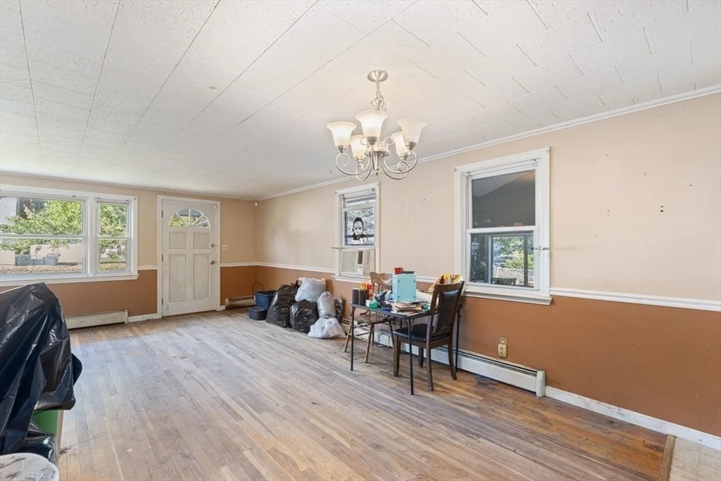 Photo of 32 Hillcrest Rd