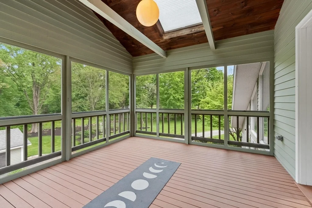 Photo of 592 Sugar Rd