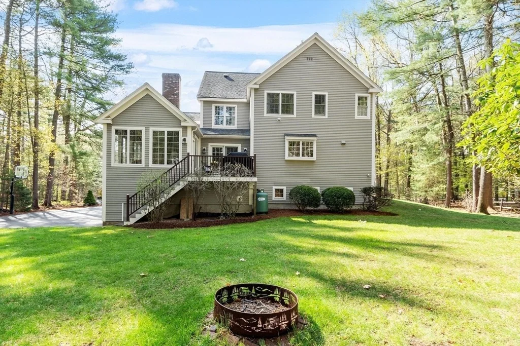 Photo of 25 Whitney Lane
