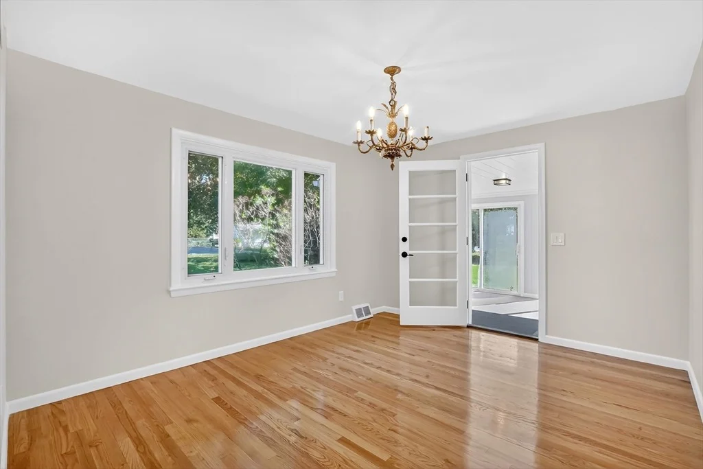 Photo of 7 Viscount Rd
