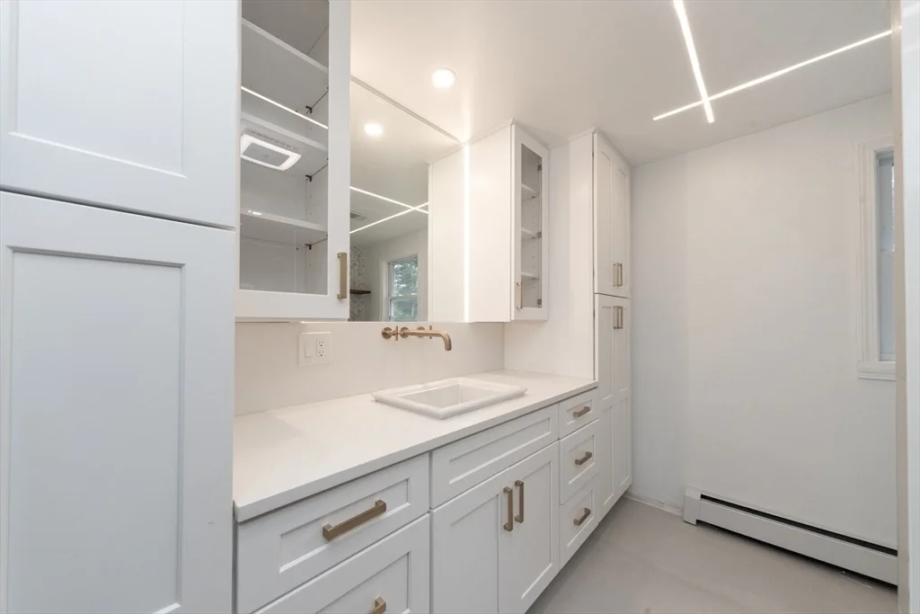 Photo of 65 Tiffany Dr