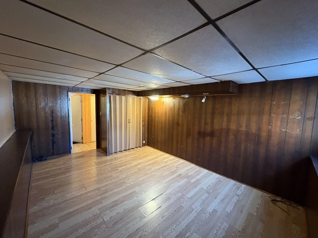Photo of 9 Fernandez Cir