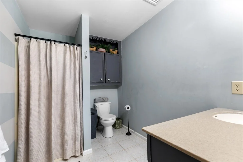 Photo of 24 Moon Compass Ln