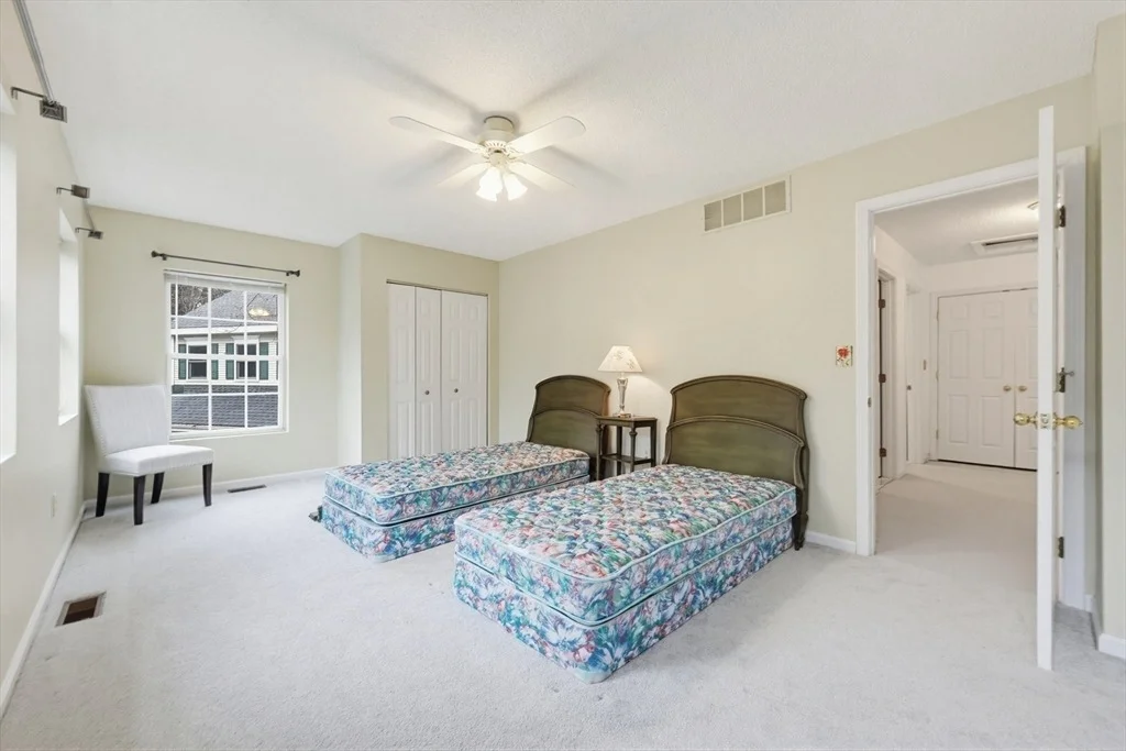 Photo of 6 Balcom Dr.