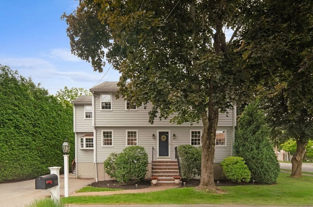 Photo of 42 Riverside Dr.