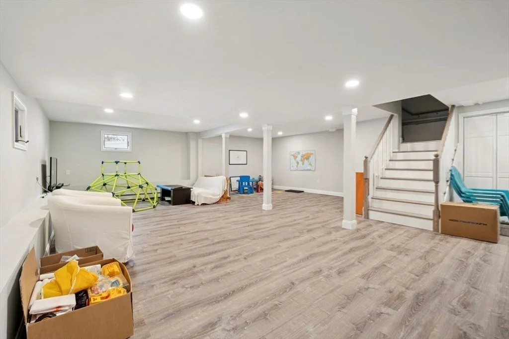 Photo of 20 Murdock Rd