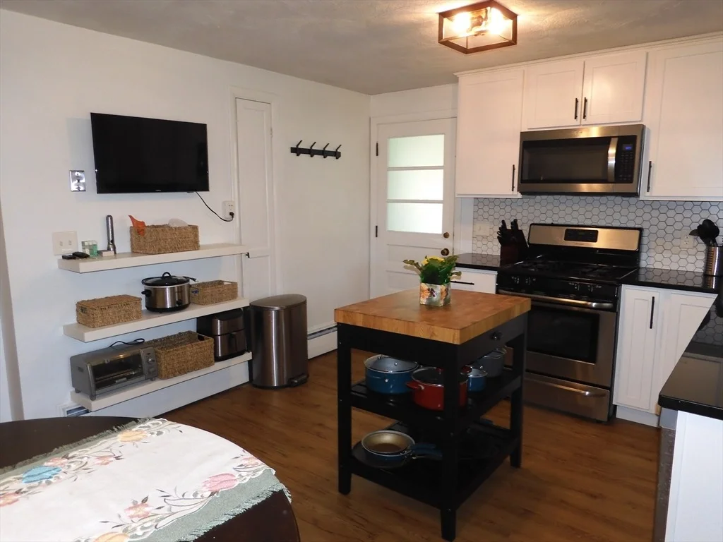 Photo of 8 Glen Forest Lane