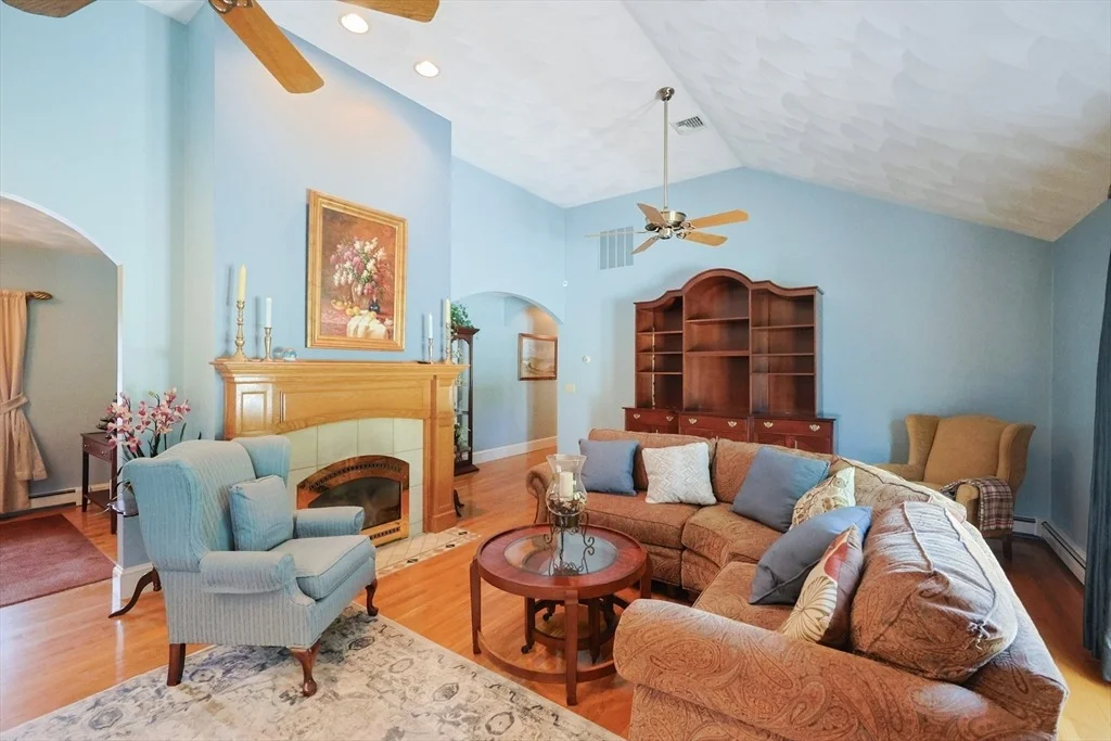 Photo of 46 Pondview Circle