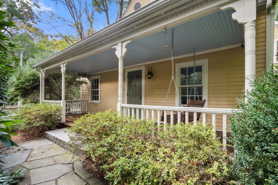 Photo of 270 Concord Rd