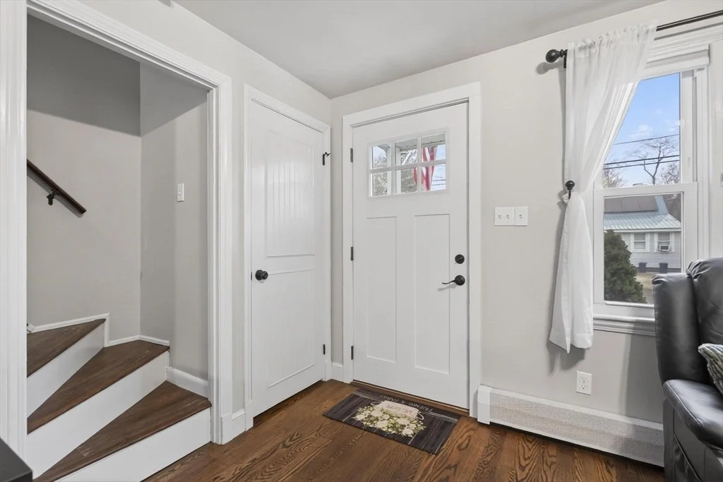 Photo of 58 Leo Ave
