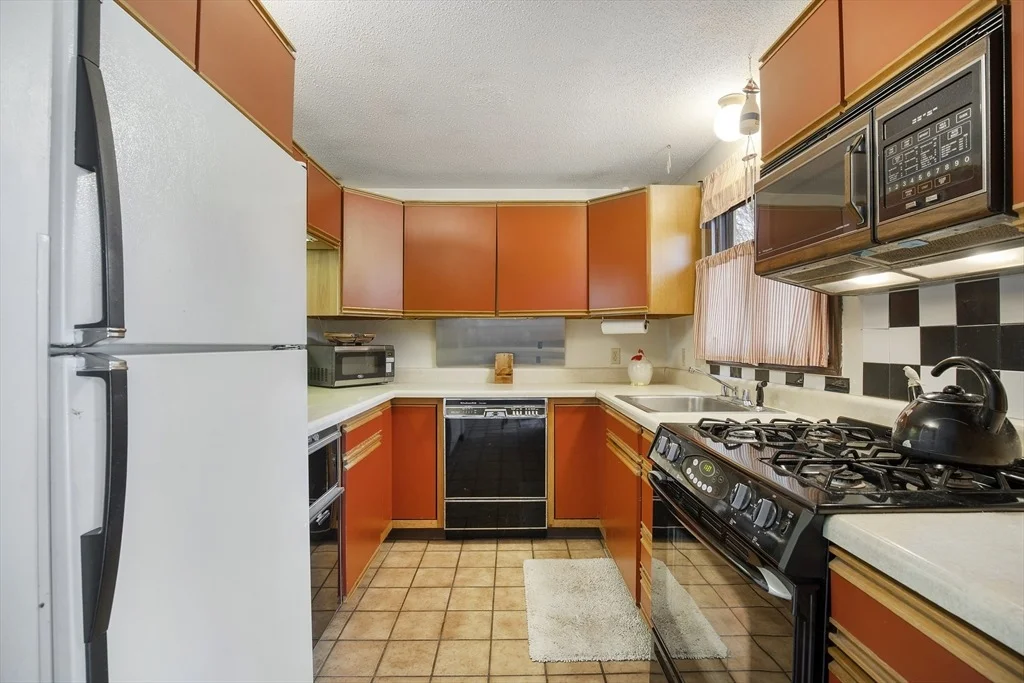 Photo of 386 Bishops Ter
