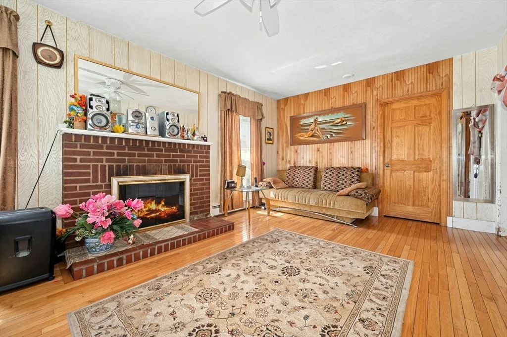 Photo of 96 Lake Ave