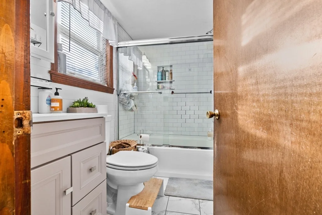 Photo of 65 Poplar St