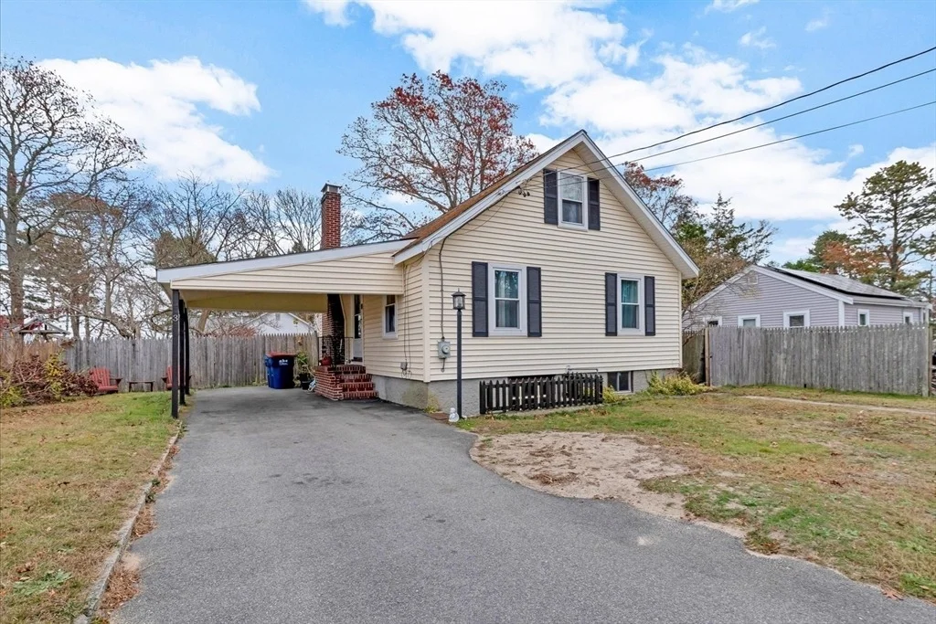 Photo of 3 Nokomis Rd