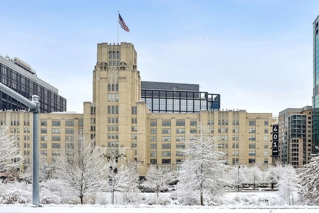 Photo of Unit 18 at 116 Riverway