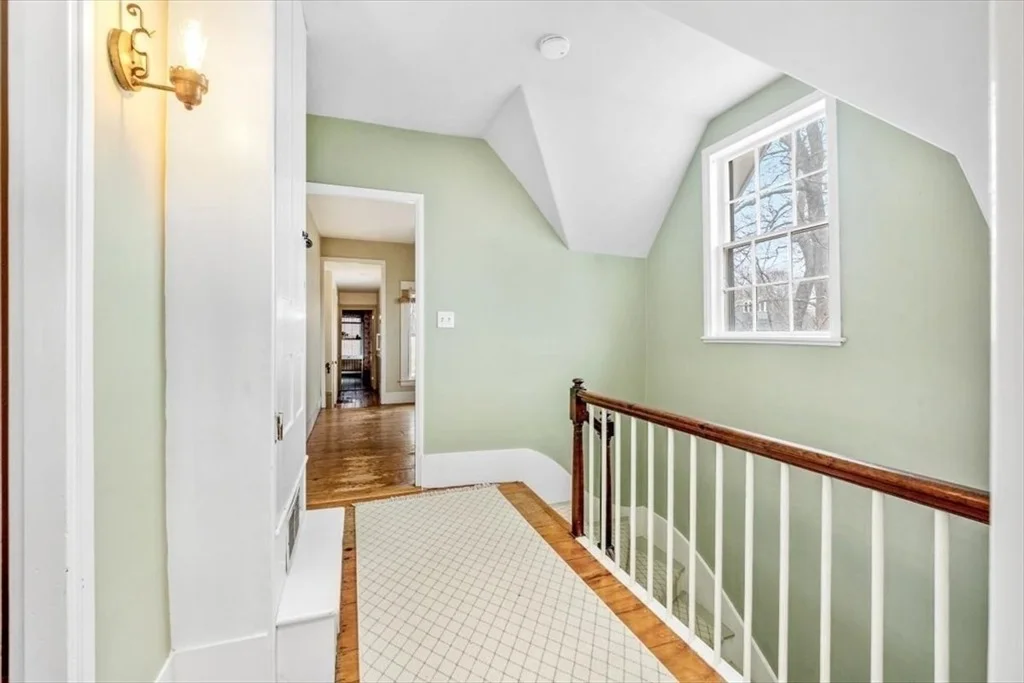 Photo of 59 Cottage St