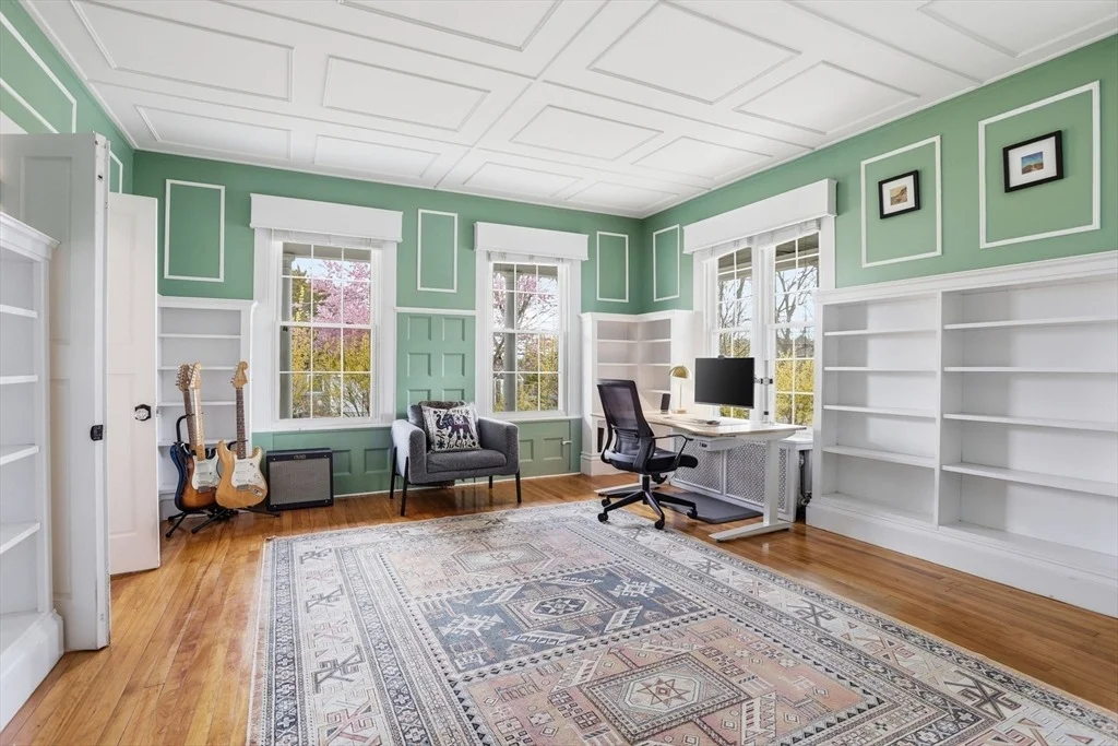 Photo of 33 Blake Circle