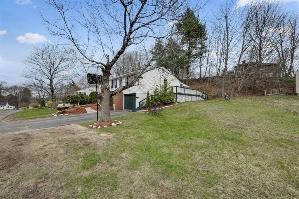 Photo of 23 Chartier Ln