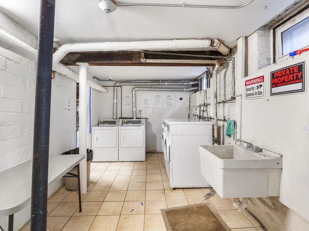 Photo of Unit 28 at 8 Walnut St
