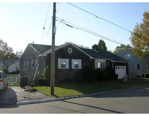 Photo of 17 Bay View Circle
